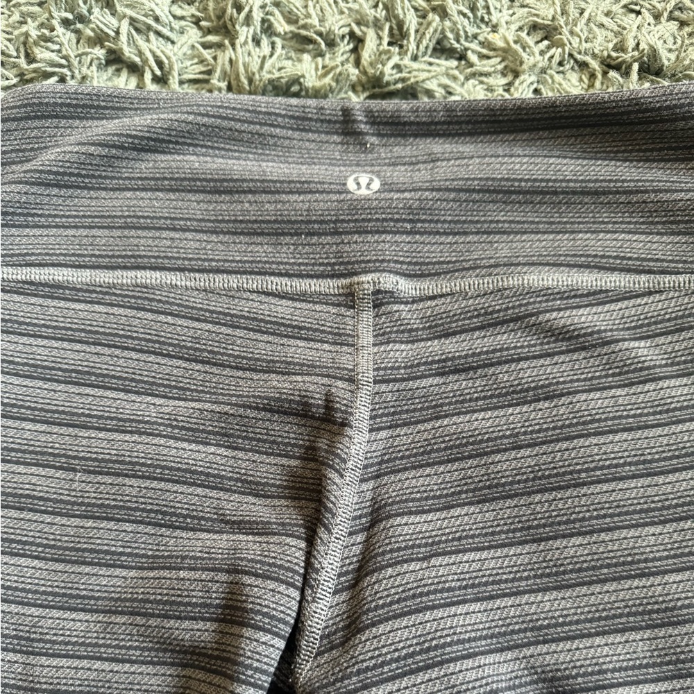 Lululemon leggings - Picture 3 of 3